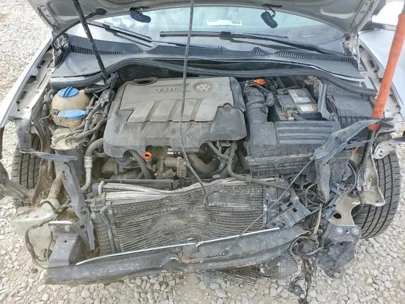 2012 VOLKSWAGEN JETTA TDI  