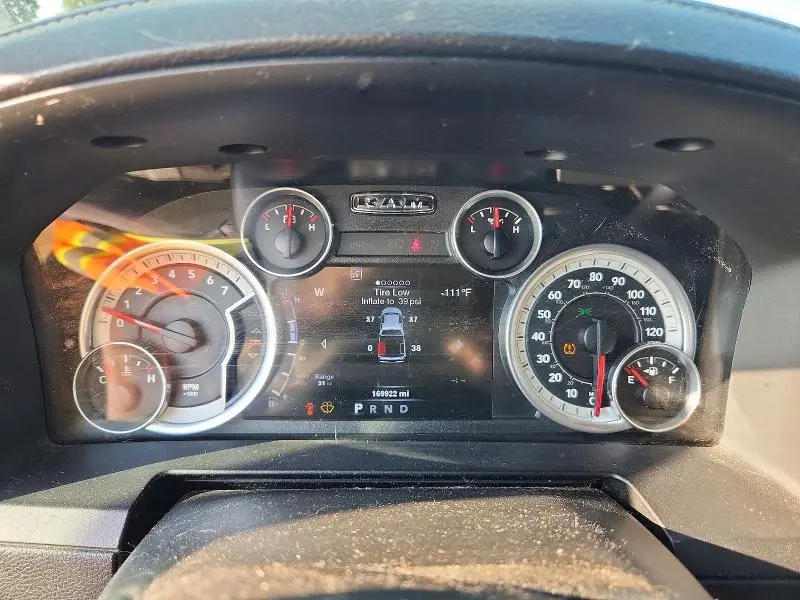 2014 RAM 1500 SPORT  