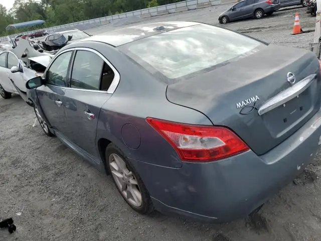 2010 NISSAN MAXIMA S  
