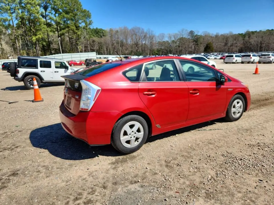 2010 TOYOTA PRIUS II  