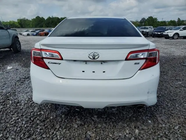 2014 TOYOTA CAMRY SE  