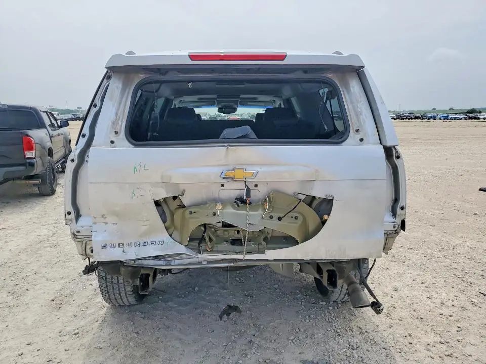 2015 CHEVROLET SUBURBAN K1500 LTZ  