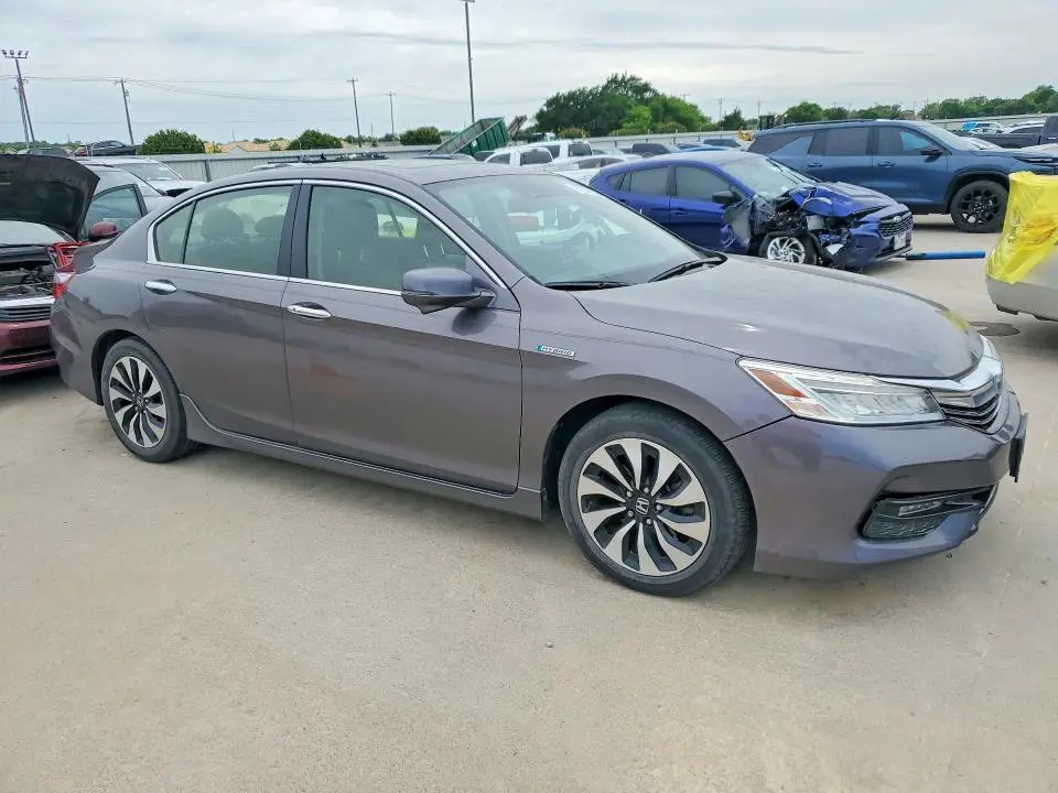2017 HONDA ACCORD TOURING HYBRID  