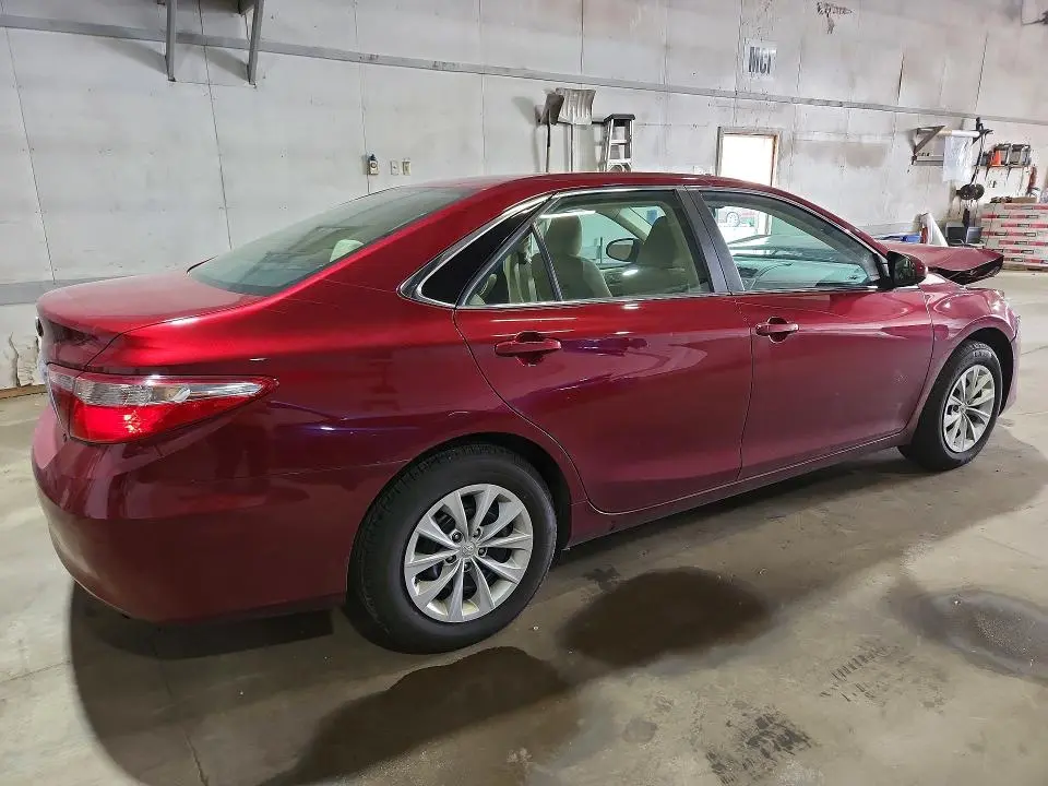 2017 TOYOTA CAMRY LE  
