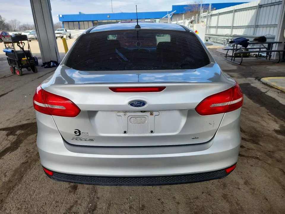 2018 FORD FOCUS SE  