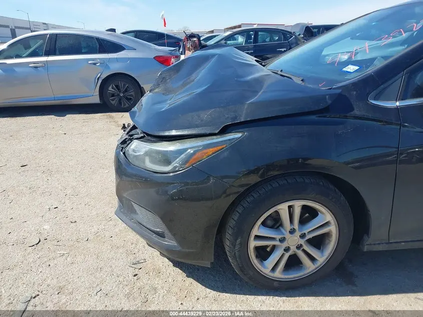2017 CHEVROLET CRUZE LT AUTO