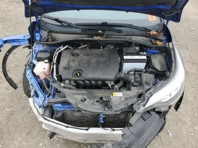 2020 TOYOTA C-HR XLE  