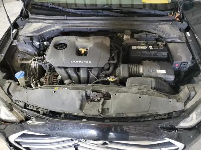 2017 HYUNDAI ELANTRA SE  