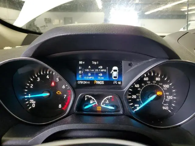 2017 FORD ESCAPE SE  