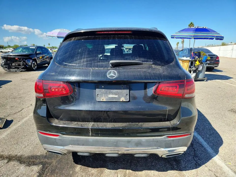 2020 MERCEDES-BENZ GLC 300  