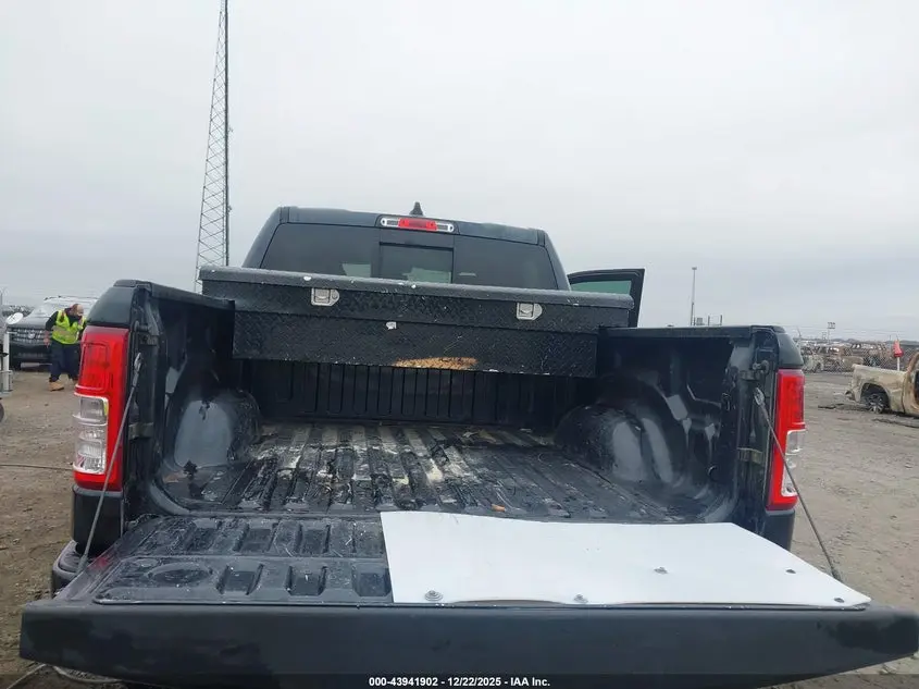 2019 RAM 1500 BIG HORN/LONE STAR  4X4 5'7 BOX