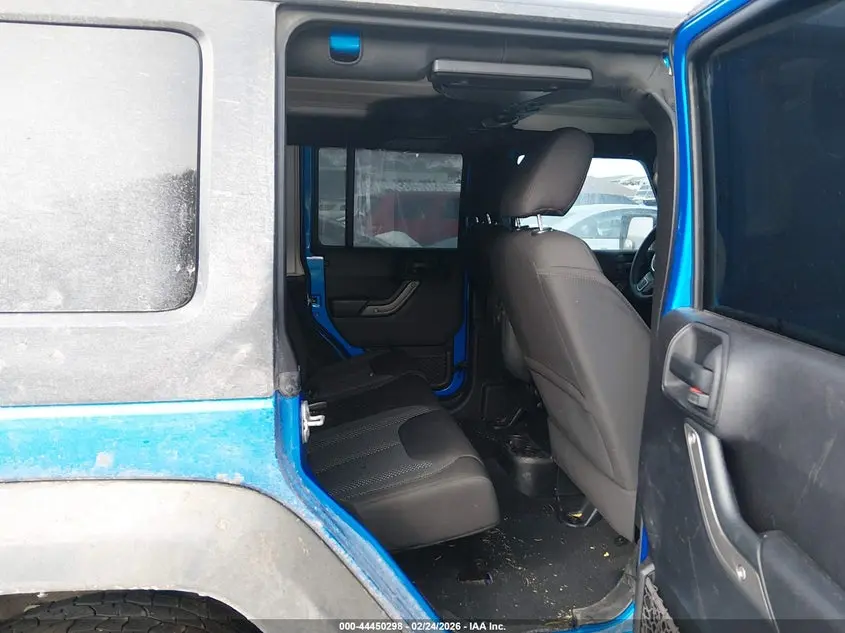 2016 JEEP WRANGLER UNLIMITED BLACK BEAR