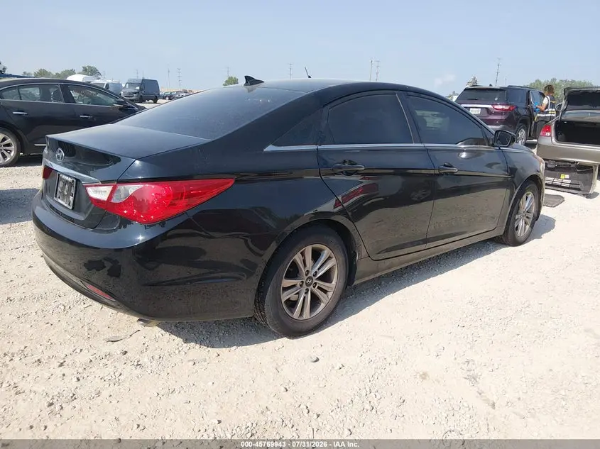 2013 HYUNDAI SONATA GLS