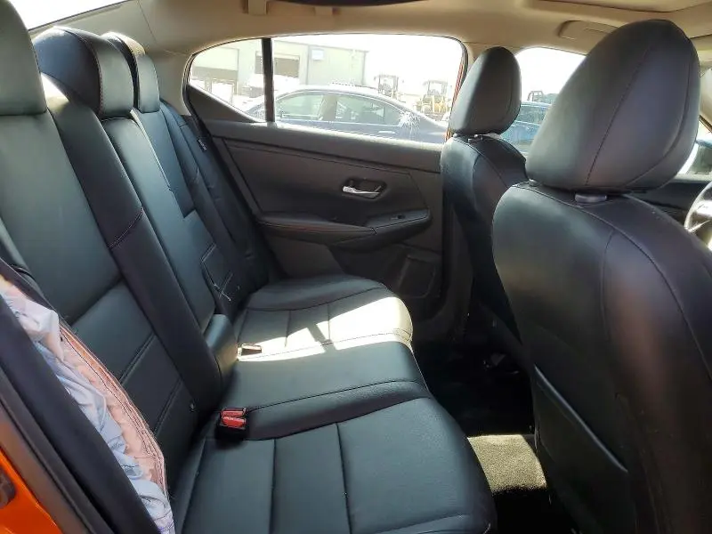 2024 NISSAN SENTRA SR  