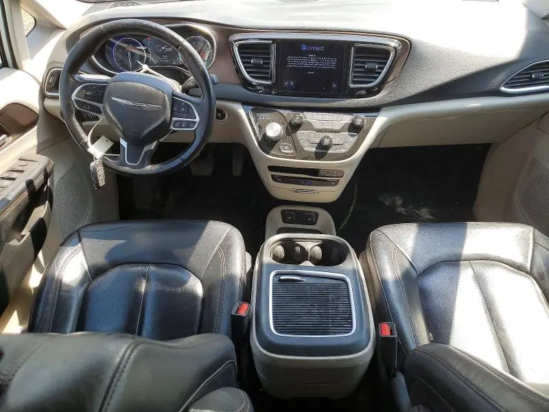 2017 CHRYSLER PACIFICA TOURING L PLUS  