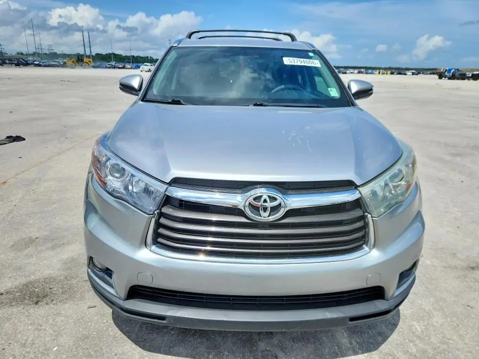 2015 TOYOTA HIGHLANDER XLE  