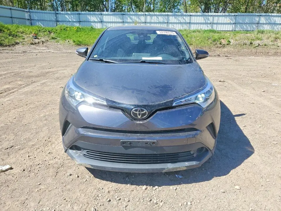 2018 TOYOTA C-HR XLE  