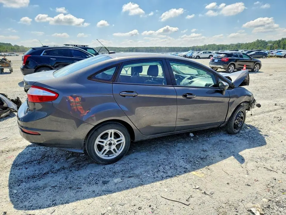 2019 FORD FIESTA SE  