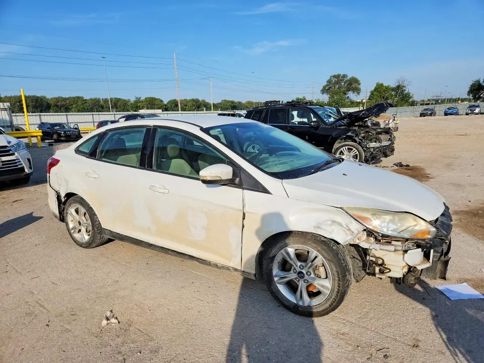 2014 FORD FOCUS TITANIUM  