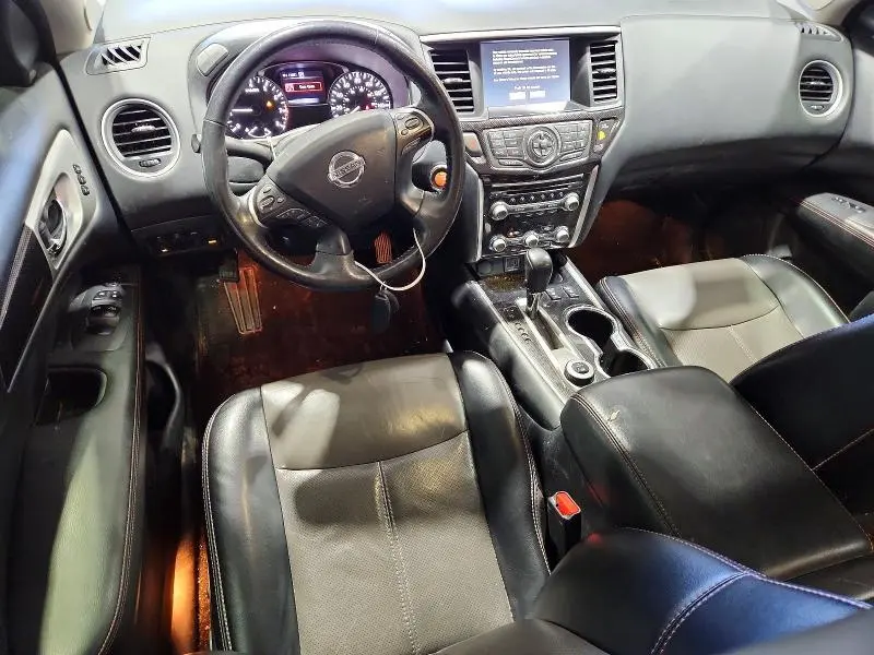 2019 NISSAN PATHFINDER SL  