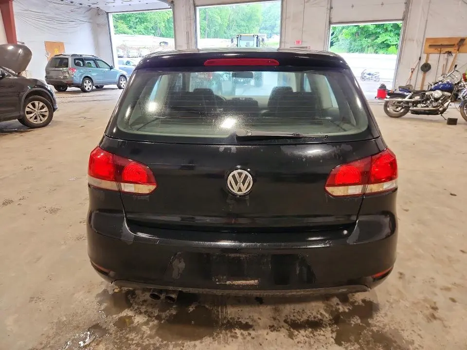 2013 VOLKSWAGEN GOLF   