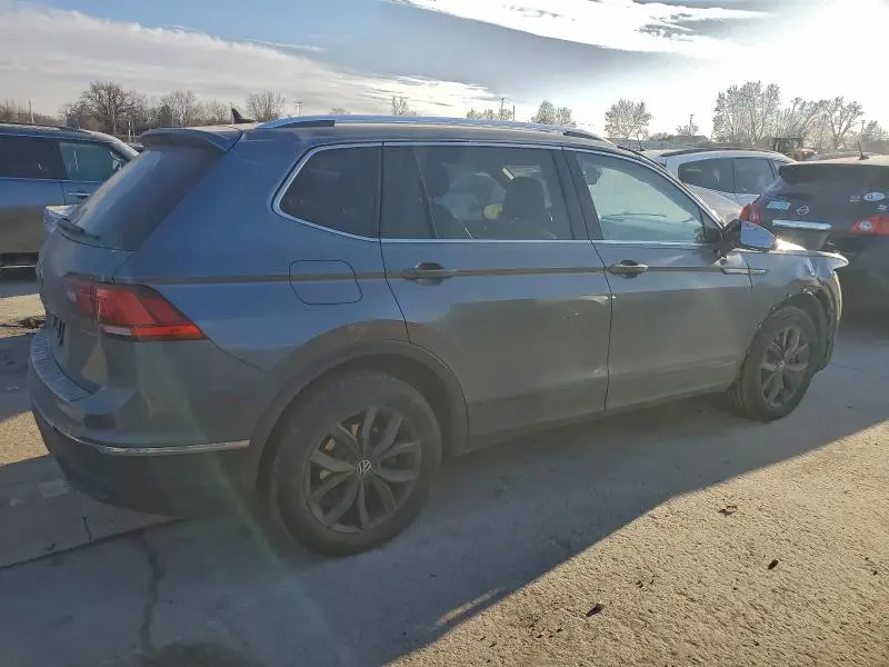 2022 VOLKSWAGEN TIGUAN SE  