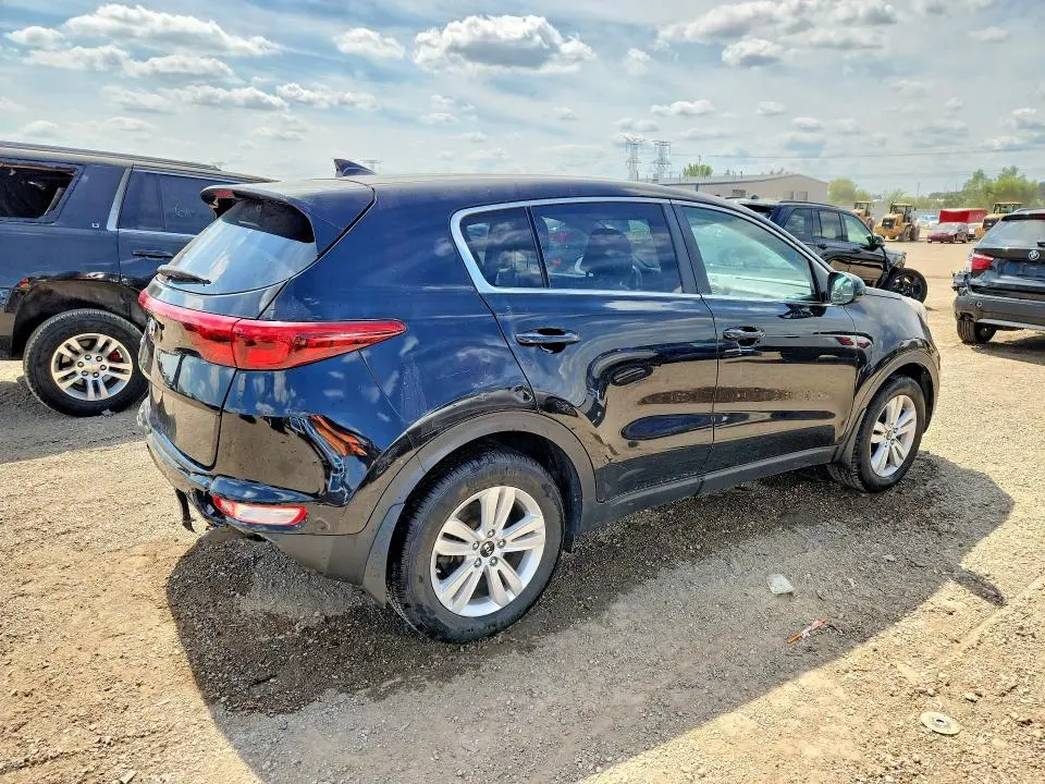 2018 KIA SPORTAGE LX  