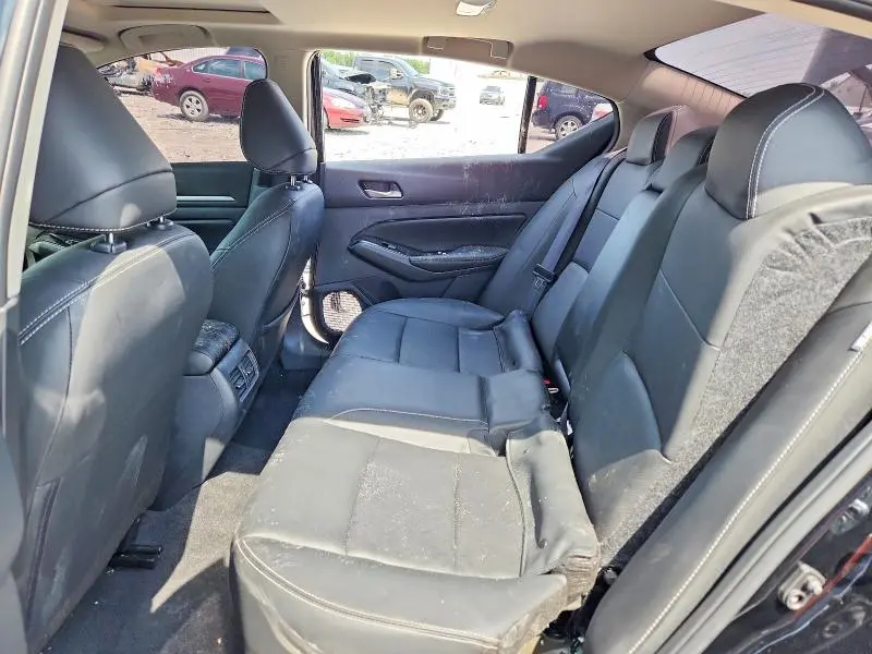 2025 NISSAN ALTIMA SL  