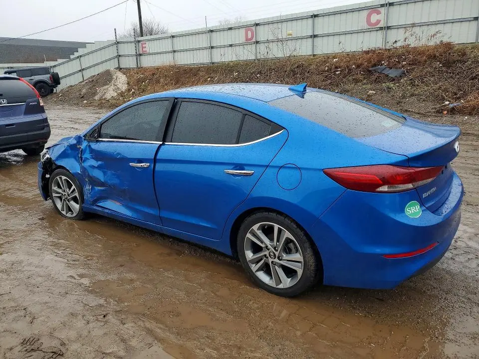 2017 HYUNDAI ELANTRA SE  