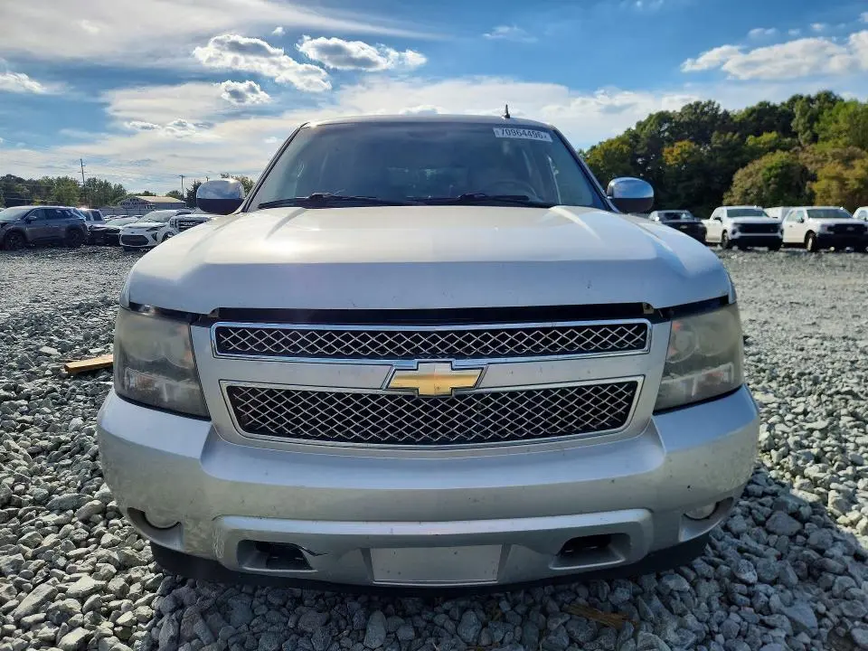2010 CHEVROLET TAHOE C1500 LTZ  