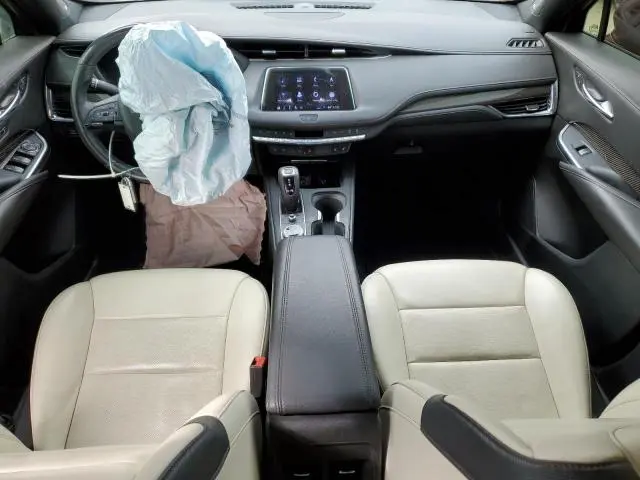 2019 CADILLAC XT4 SPORT  