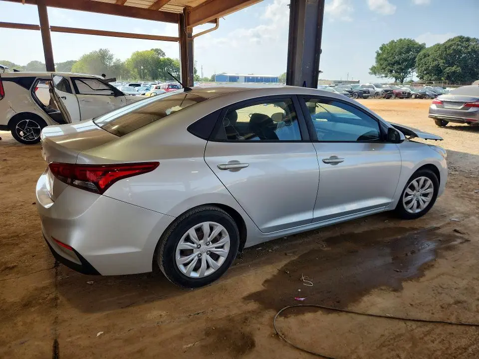 2018 HYUNDAI ACCENT SE  