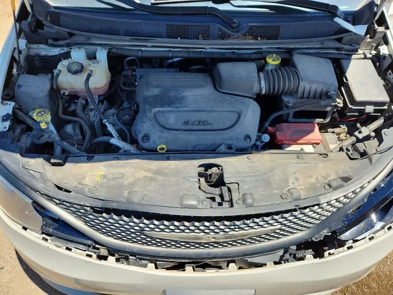 2019 CHRYSLER PACIFICA L  