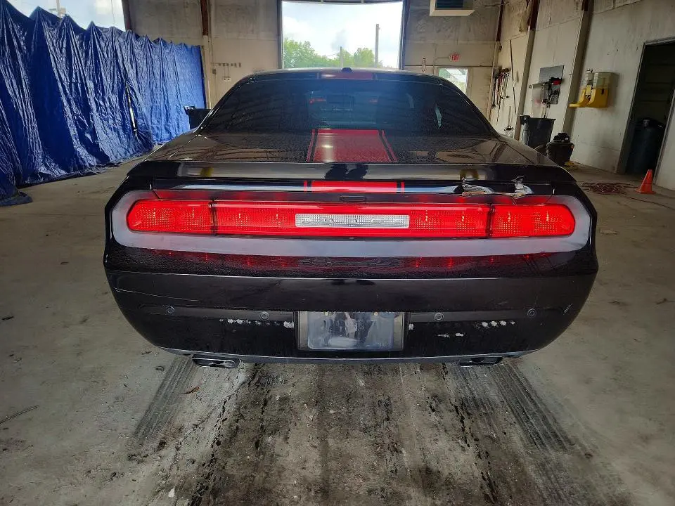 2013 DODGE CHALLENGER SXT  