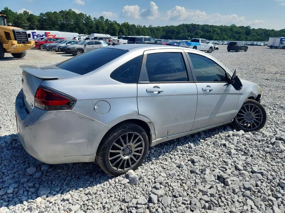 2010 FORD FOCUS SES  