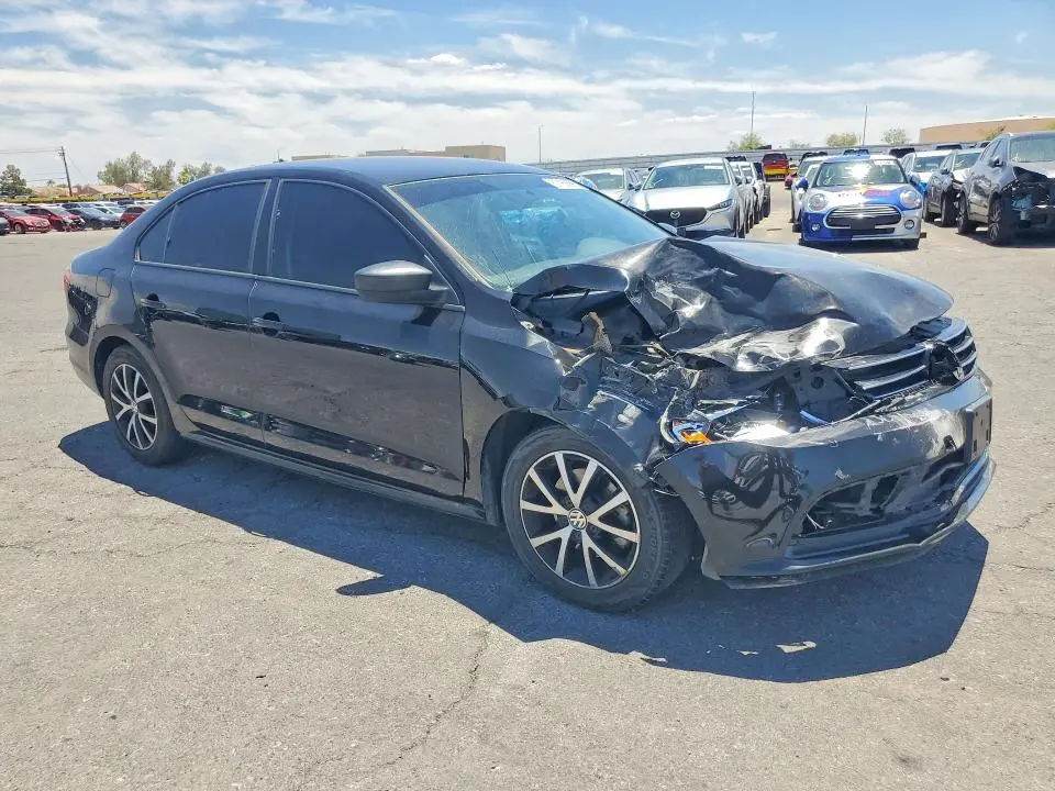 2016 VOLKSWAGEN JETTA SE  