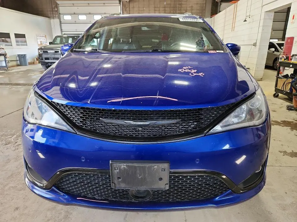 2020 CHRYSLER PACIFICA TOURING L PLUS  