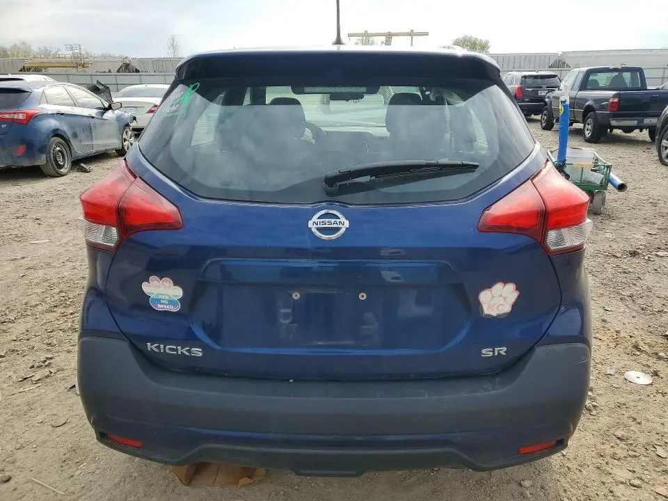 2019 NISSAN KICKS SR  