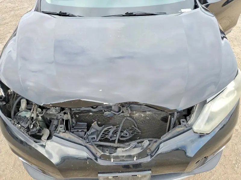 2014 NISSAN ROGUE SL  