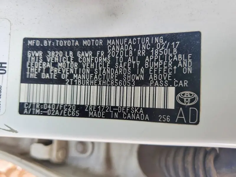 2017 TOYOTA COROLLA SE  