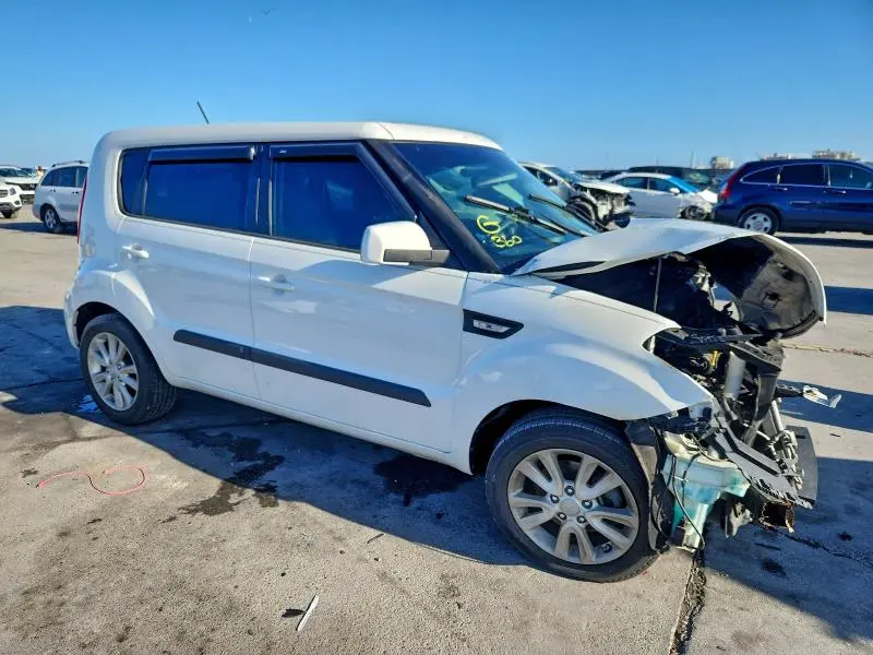 2013 KIA SOUL   