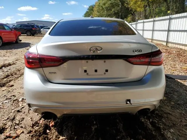 2018 INFINITI Q50 LUXE  
