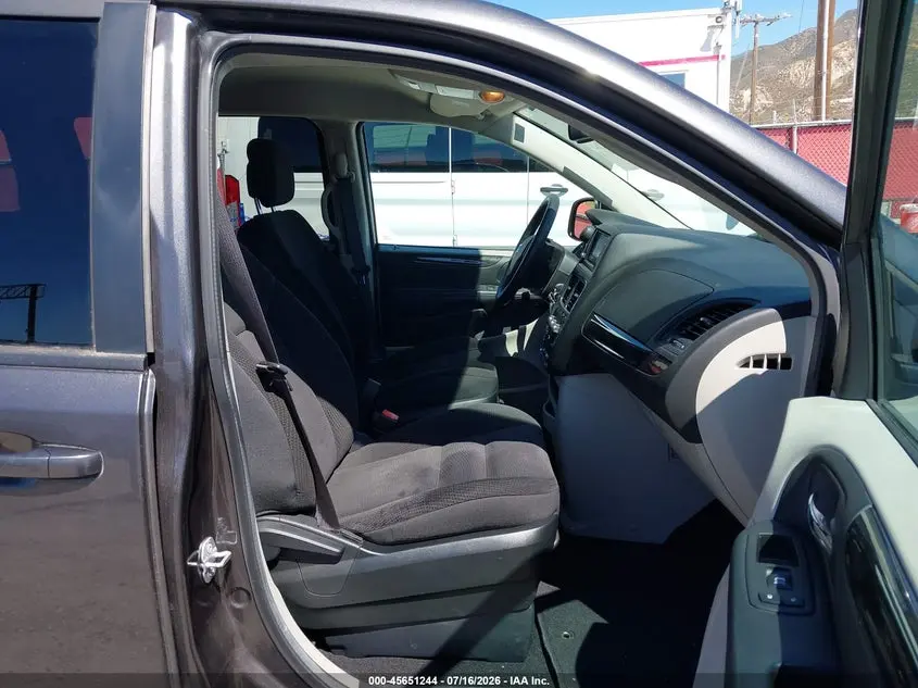 2018 DODGE GRAND CARAVAN SE