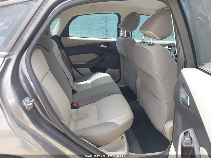 2013 FORD FOCUS SE