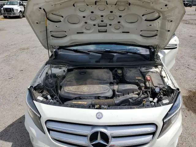 2015 MERCEDES-BENZ GLA 250 4MATIC  