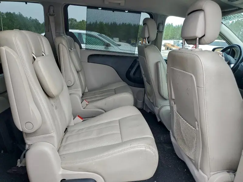 2013 CHRYSLER TOWN & COUNTRY TOURING L  