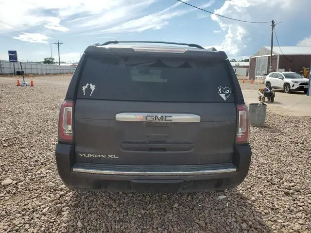 2017 GMC YUKON XL DENALI  