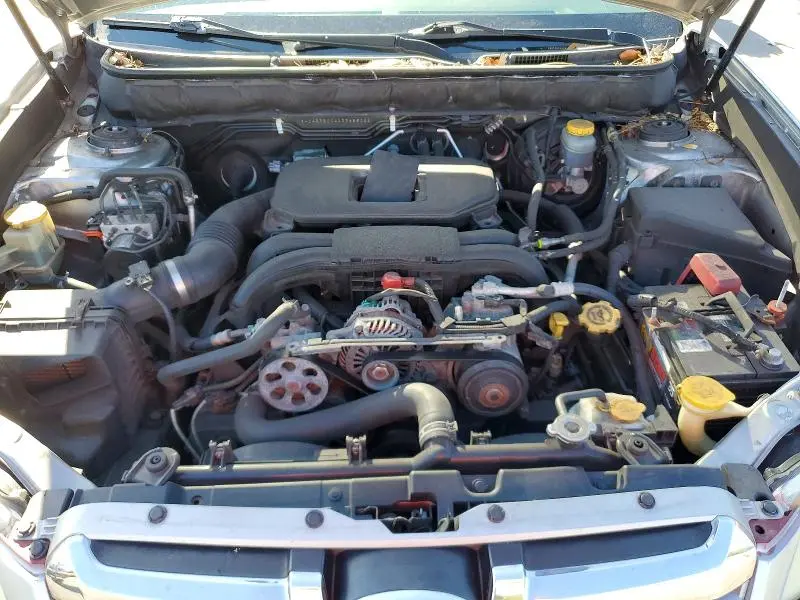 2010 SUBARU OUTBACK 2.5I PREMIUM  