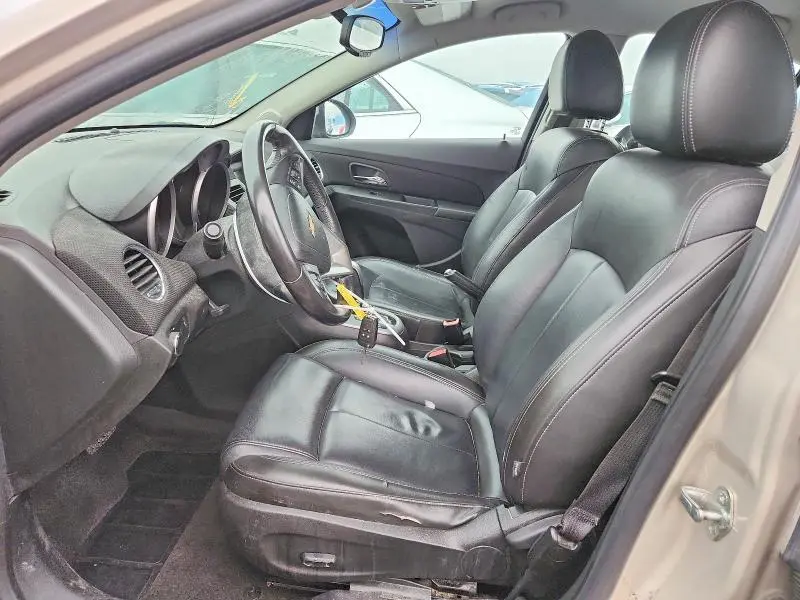 2011 CHEVROLET CRUZE LT  