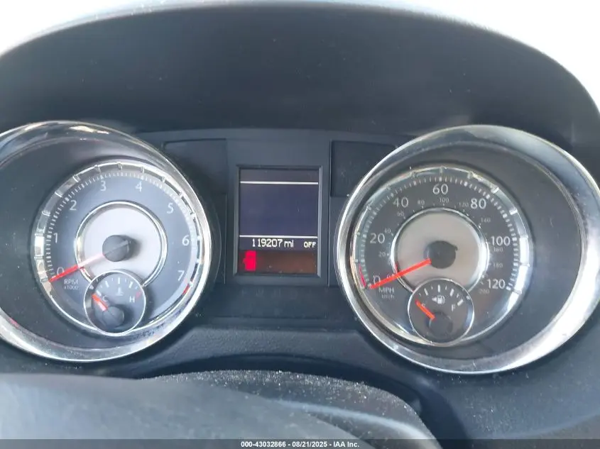 2016 CHRYSLER TOWN & COUNTRY TOURING